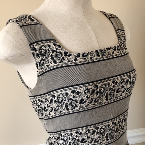 Cynthia Rowley Dresses & Skirts - Vintage Cynthia Rowley Fitted Sun Dress 💛